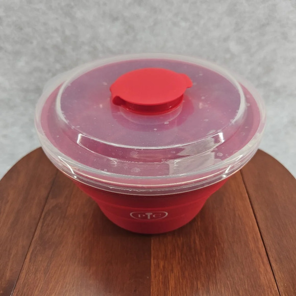PAMPERED CHEF Microwave Popcorn  Maker 1457 Red Collapsible Silicone - Picture 2 of 6